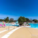 Mobilhome La Reserve مكان تخييم