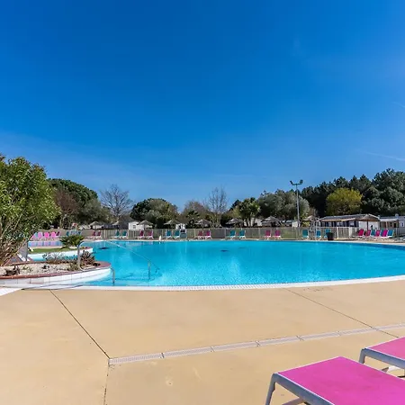 Mobilhome A La Reserve 4*