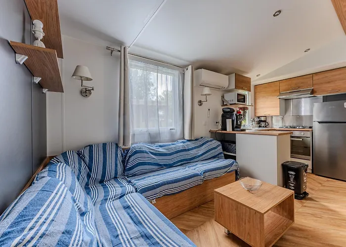 Campeggio Mobilhome A La Reserve
